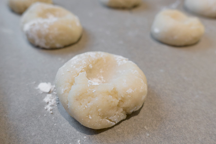 Rounded biscuit dough