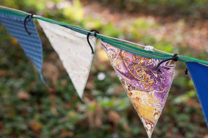 Patterned bunting