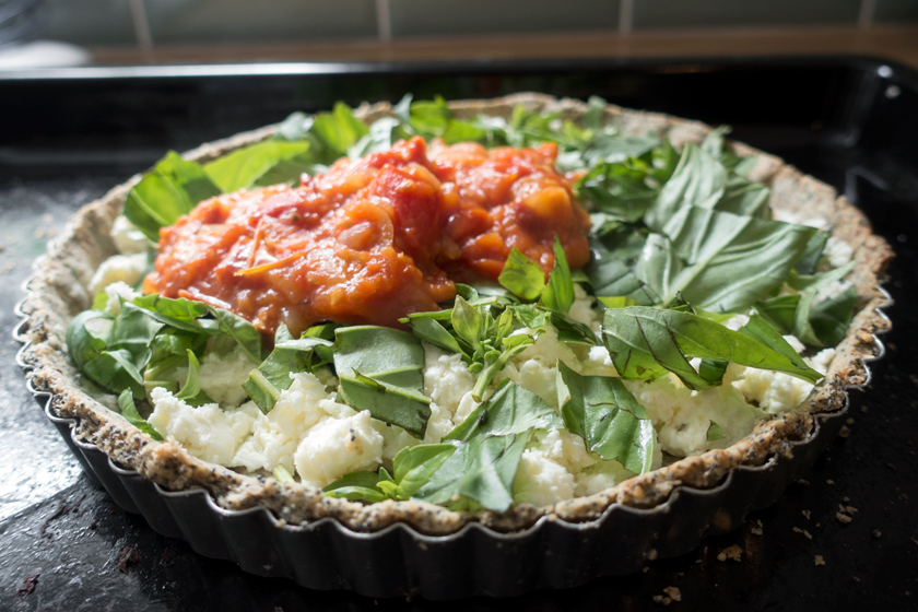 Tomatoes, cheese and basil in pastry