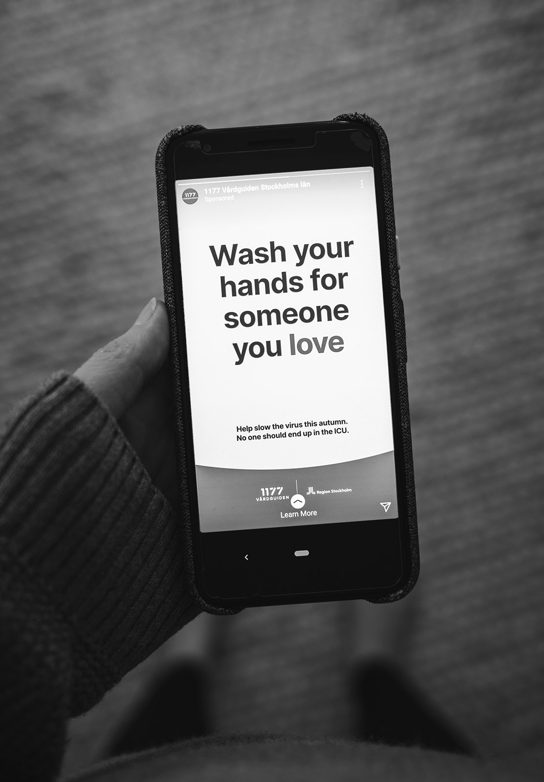 Wash hands advert