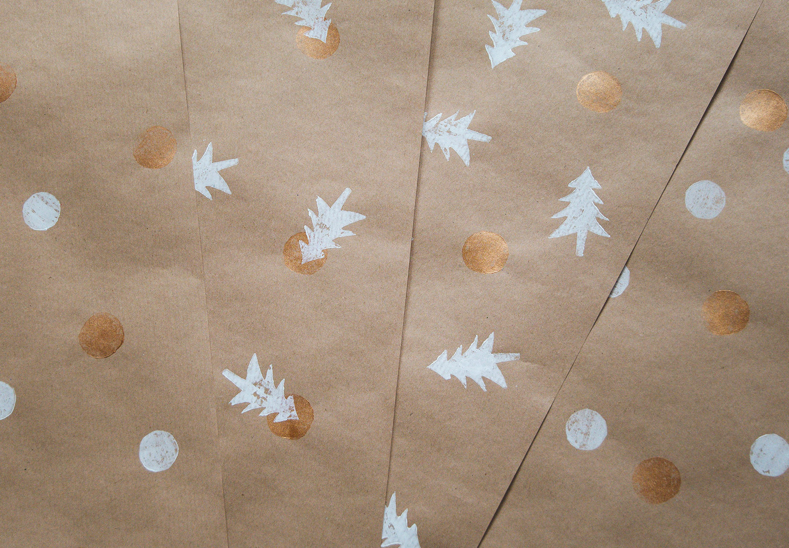 Sheets of wrapping paper