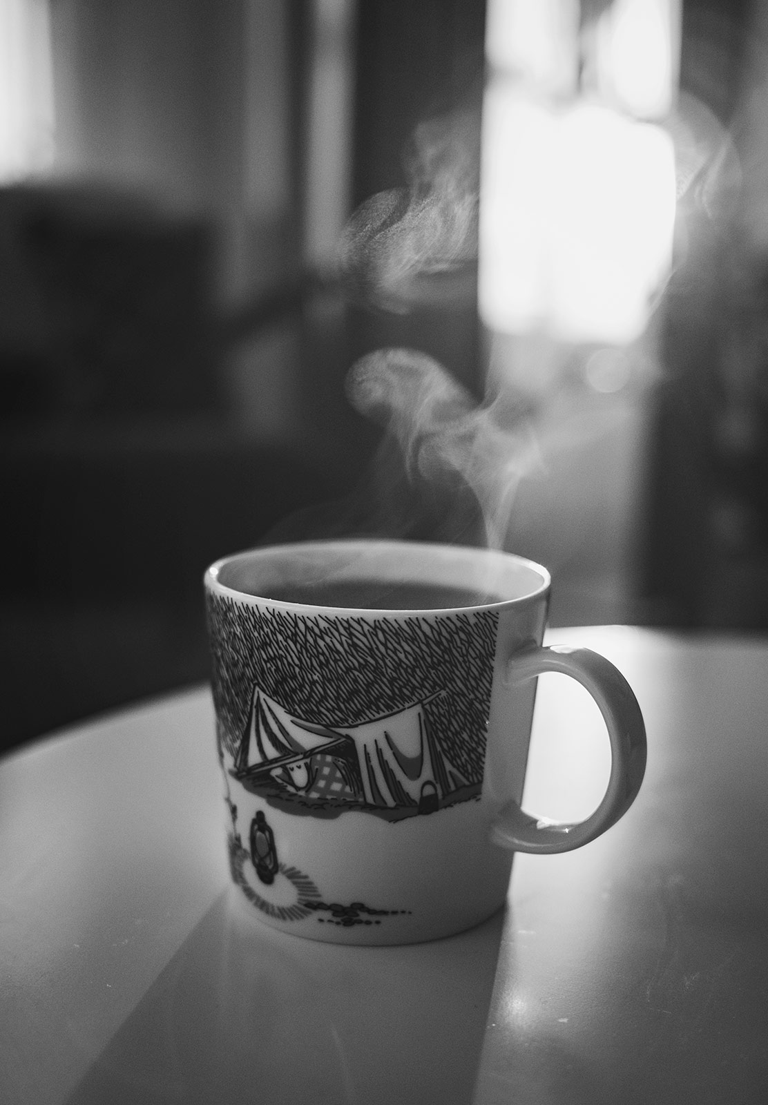 Steam rising out of mug